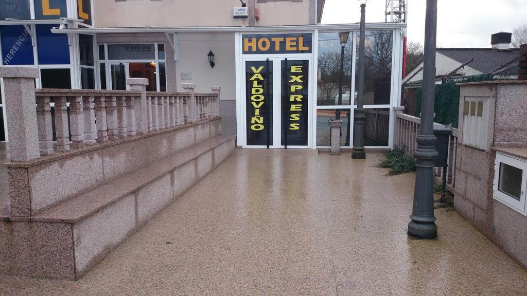 Hotel Valdoviño Екстериор снимка