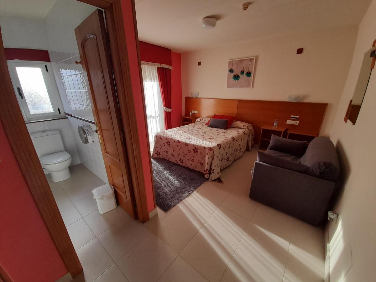 Hotel Valdoviño Екстериор снимка