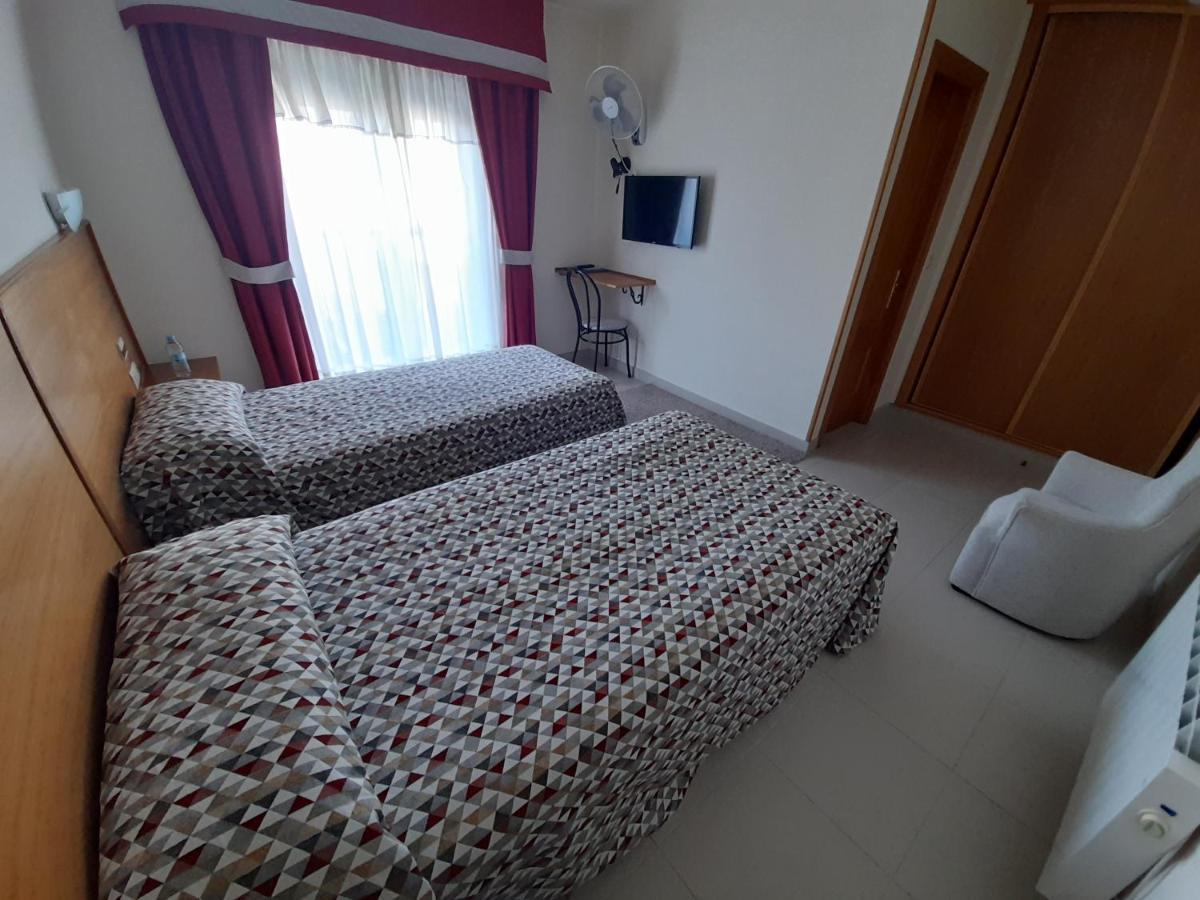 Hotel Valdoviño Екстериор снимка