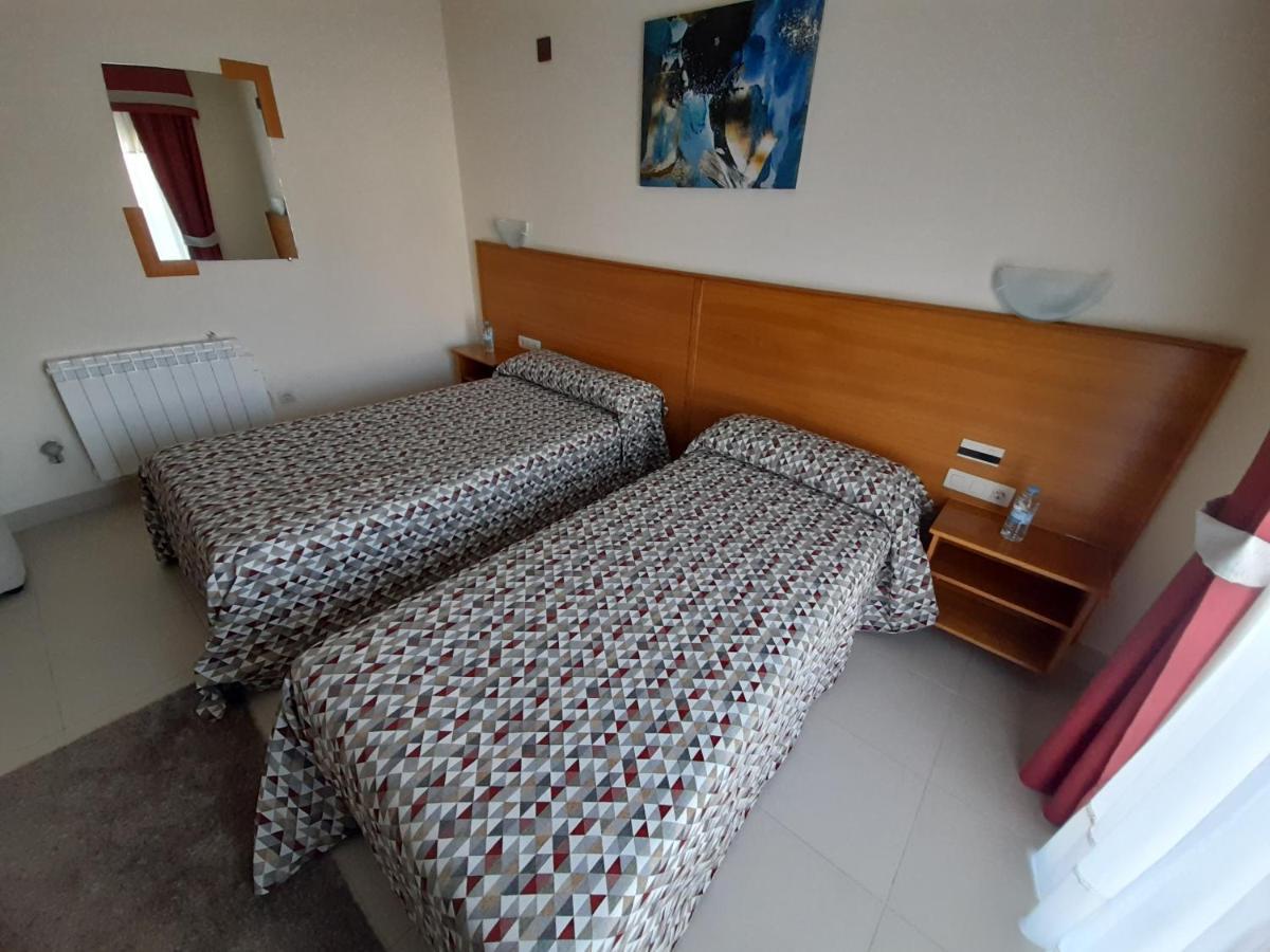 Hotel Valdoviño Екстериор снимка
