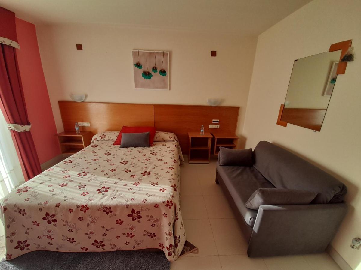 Hotel Valdoviño Екстериор снимка