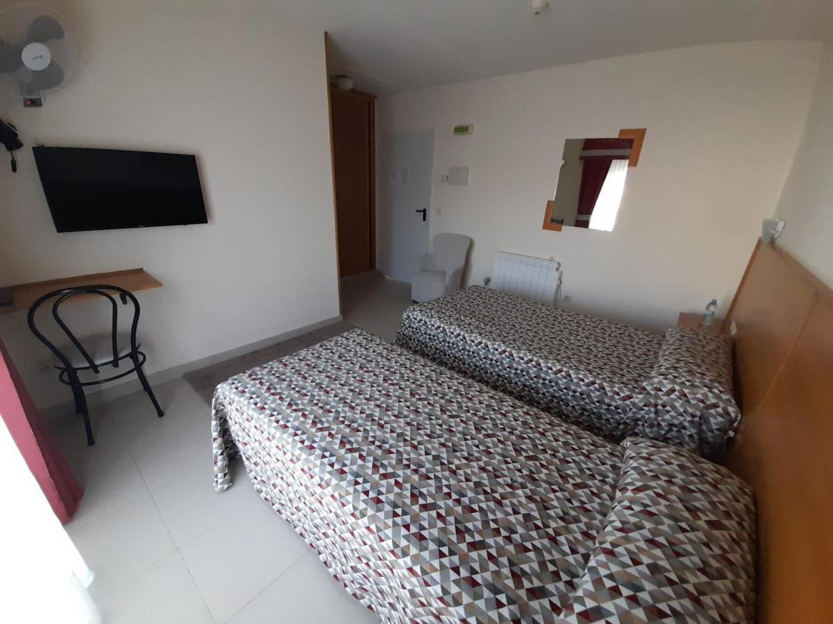 Hotel Valdoviño Екстериор снимка