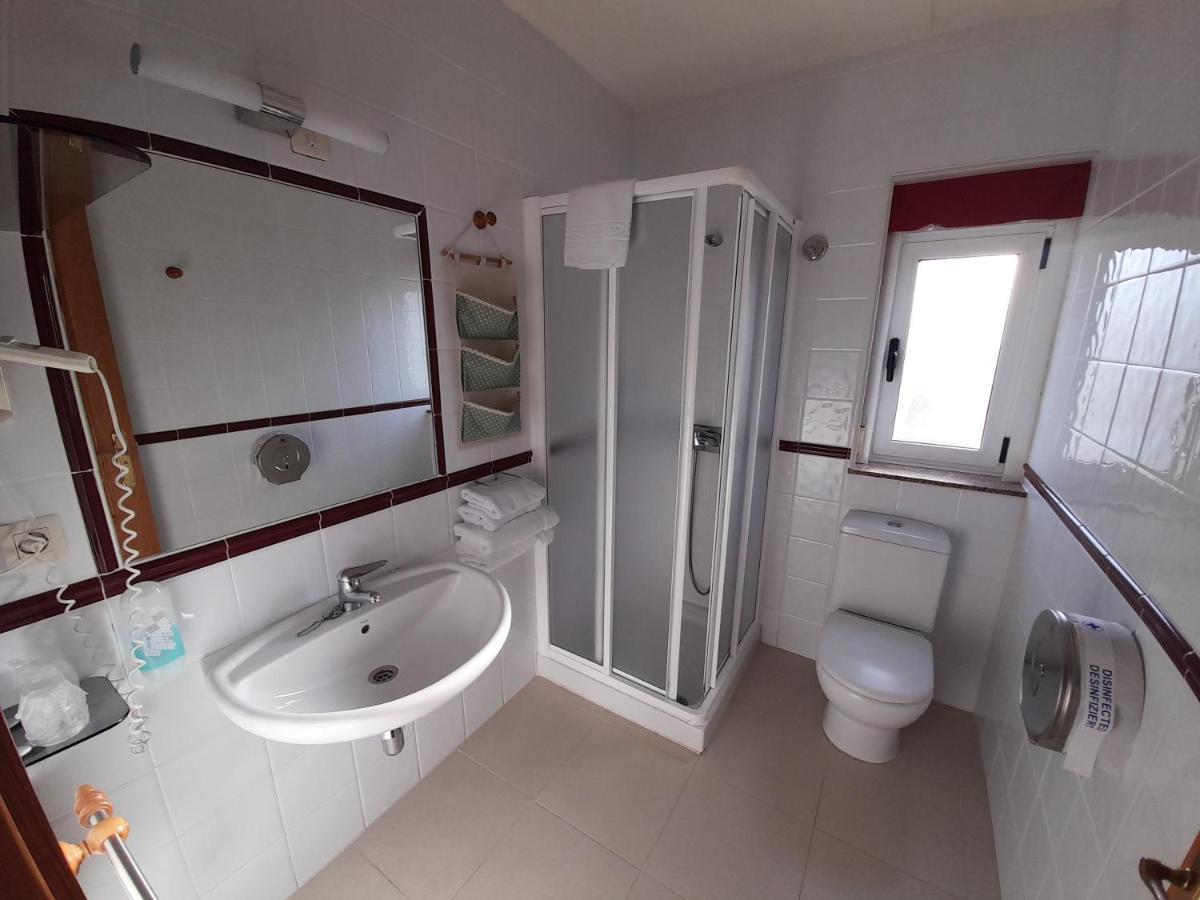 Hotel Valdoviño Екстериор снимка