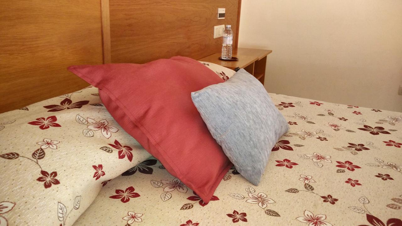 Hotel Valdoviño Екстериор снимка